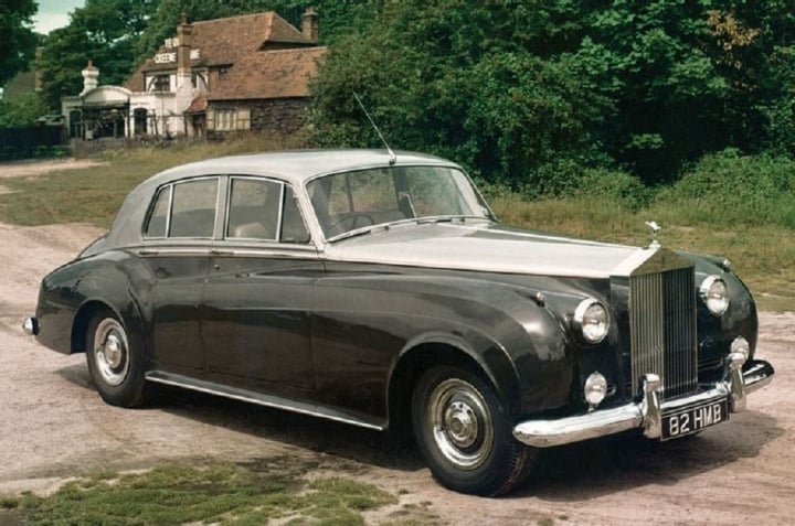 Cập nhật 47 về classic rolls royce wedding cars surrey hay nhất   cdgdbentreeduvn