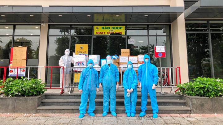 Ấm tình hàng xóm giữa đô thị hiện đại - 2