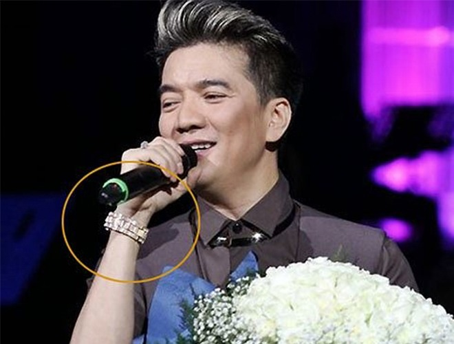Nhiều sao showbiz mất nhẫn kim cương, túi hàng hiệu khi đi sự kiện