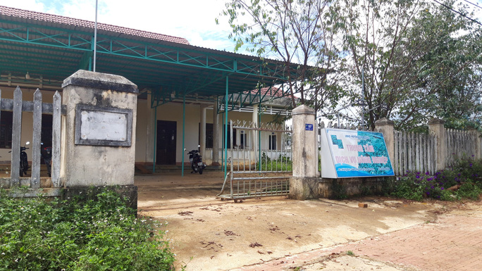 Kỷ luật giám đốc 'quan hệ bất chính' với nữ nhân viên - 1