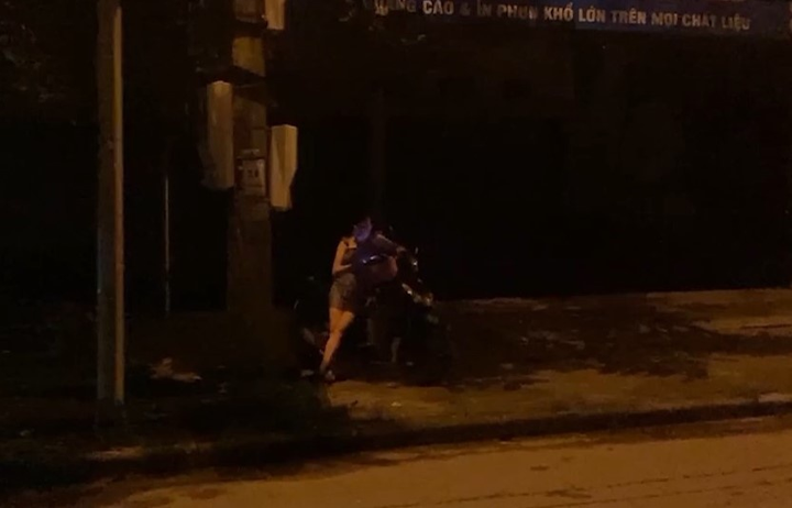 Hải Dương: Điều tra việc gái bán dâm chào mời tài xế ven quốc lộ 5 - 1