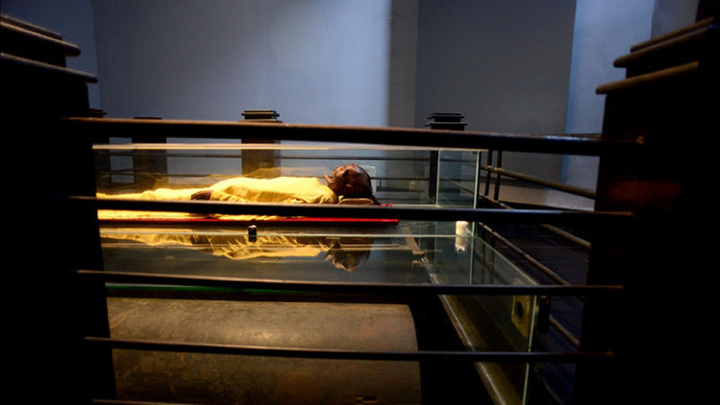 Có một xác ướp quý tộc trăm tuổi đang yên nghỉ giữa lòng Sài Gòn mà ít ai biết - 3