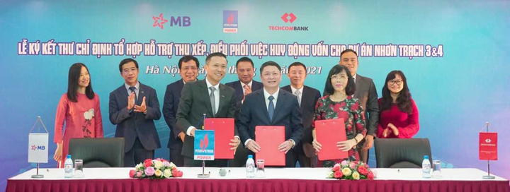 Techcombank cùng MB thu xếp 1,4 tỷ USD cho 2 dự án điện LNG - 1