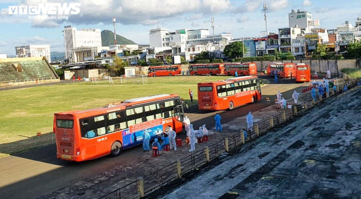 Phú Yên bền bỉ đón công dân về quê vì 'đây là lúc dân cần được chăm lo nhất' - 4