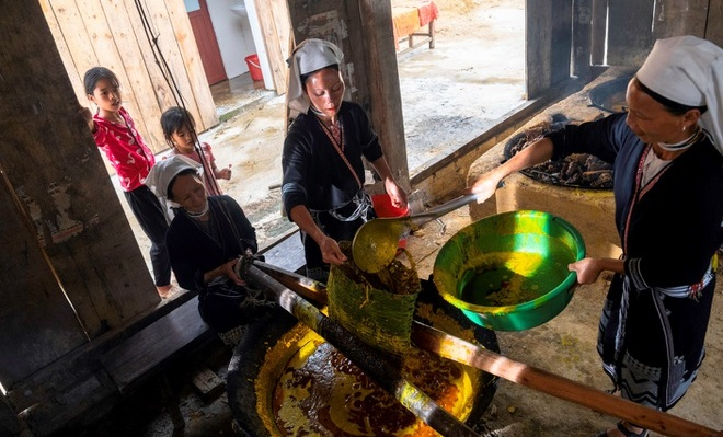 Nơi coi ong rừng như báu vật - 4