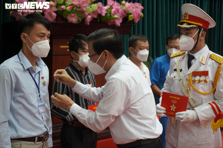 Ông Phan Văn Mãi: TP.HCM đang lấy lại sức sống, nhịp đập trái tim đang hồi sinh - 2