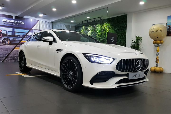 Các lựa chọn sedan thể thao cỡ lớn giá từ 5 tỷ đồng tại Việt Nam - 9