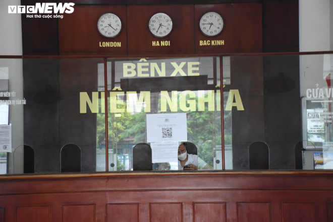 Ảnh: Những chuyến xe cuối cùng tại bến xe lâu đời nhất Hải Phòng - 13