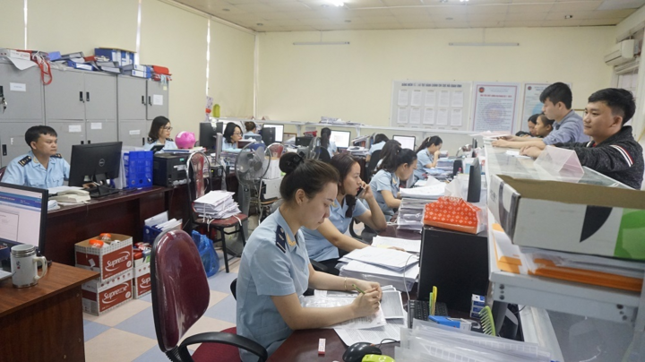 Xứng tầm trụ cột quản lý hải quan hiện đại - 1