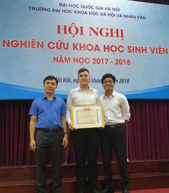 Du học sinh Đức là thủ khoa ngành học của ĐH Khoa học Xã hội và Nhân văn - 2