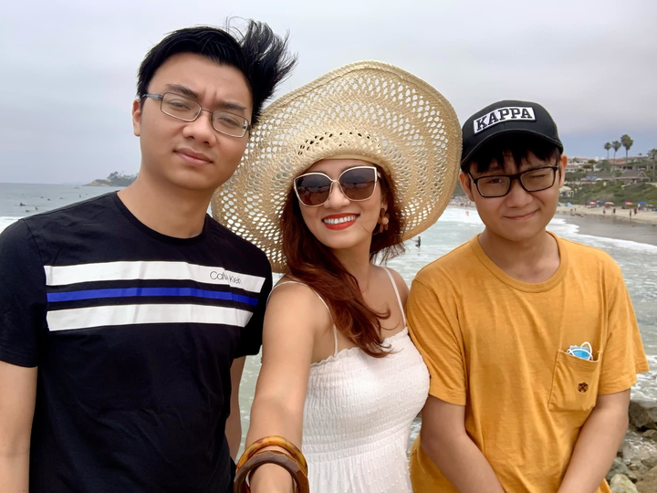 Thanh Ngọc 'Đồng tiền xương máu' và cú sốc ung thư ở tuổi 44 - 6