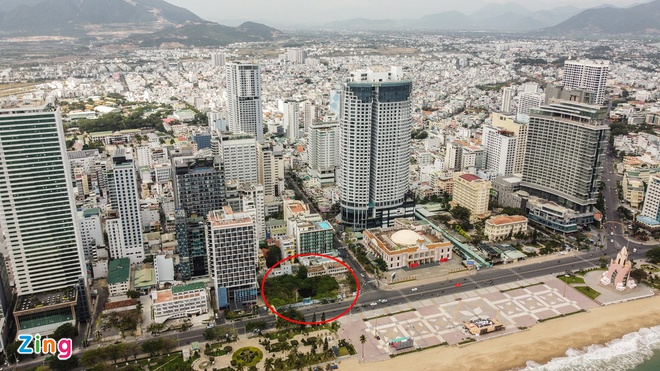 'Đất vàng' bị bỏ hoang la liệt ở Nha Trang - 1