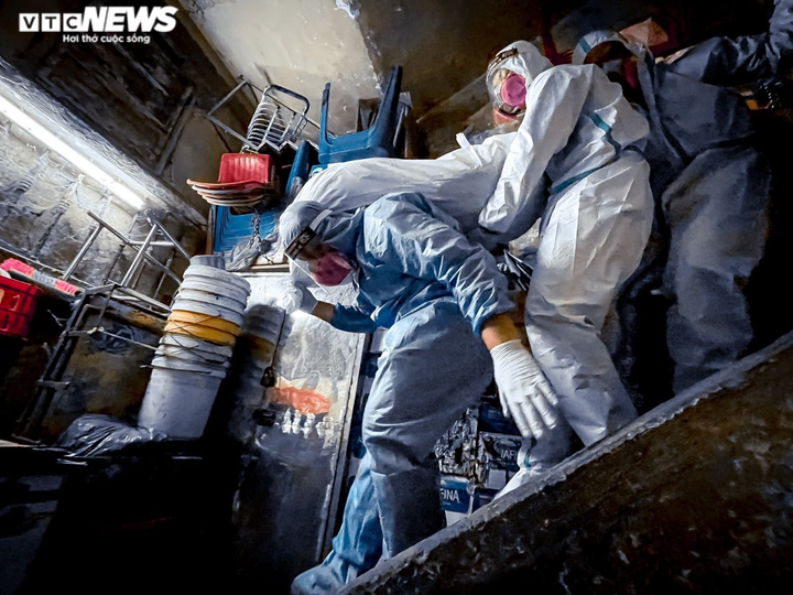 Chuyện chưa kể của nhóm mai táng miễn phí cho người chết trong dịch COVID-19 - 1