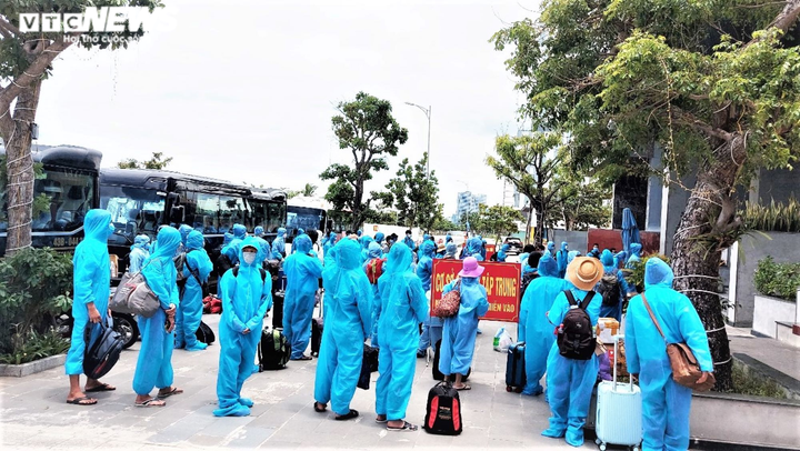 Người từ các địa phương về Đà Nẵng khai báo, cách ly thế nào? - 1