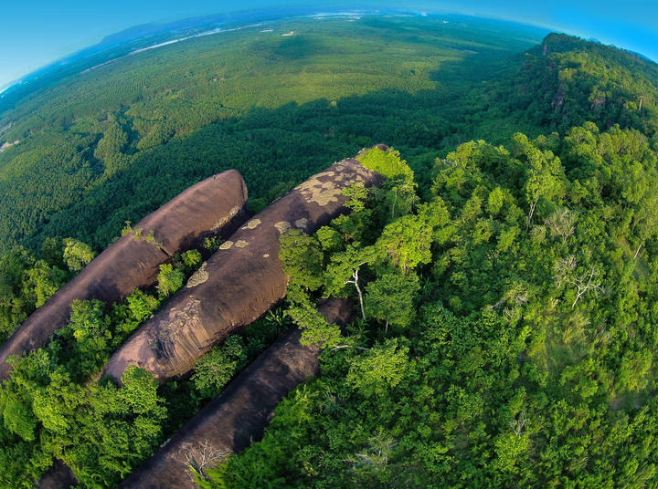 Choáng ngợp trước thiên nhiên kỳ vĩ ở đỉnh núi ‘cá voi’ hơn 75 triệu năm - 7