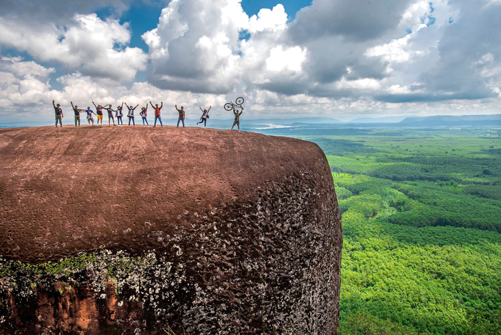 Choáng ngợp trước thiên nhiên kỳ vĩ ở đỉnh núi ‘cá voi’ hơn 75 triệu năm - 8