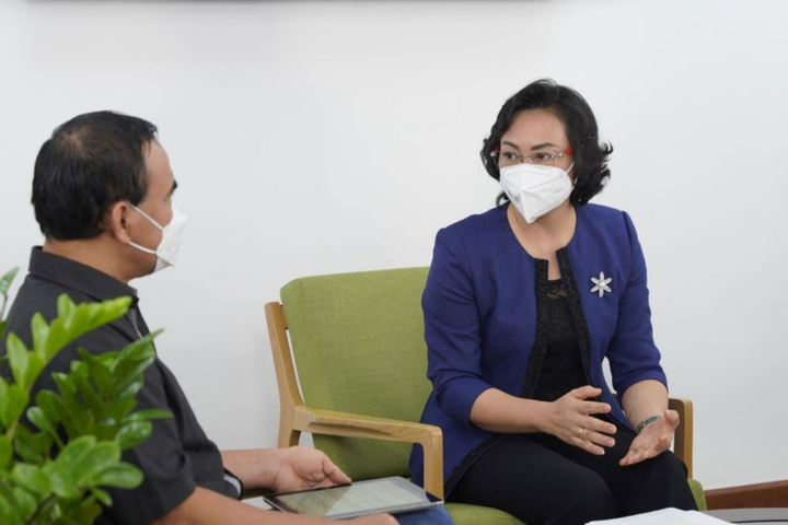 Phó Chủ tịch TP.HCM: Sẽ hỗ trợ doanh nghiệp, hộ kinh doanh về vốn vay, hoàn thuế - 1