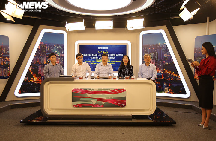 Nâng cao năng lực tuyên truyền cuộc chiến chống ô nhiễm rác thải nhựa ở Việt Nam - 1