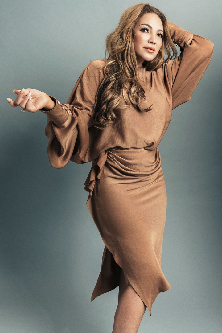 Ca sĩ Thanh Hà tuổi 52 viên mãn bên chồng kém 12 tuổi - 13