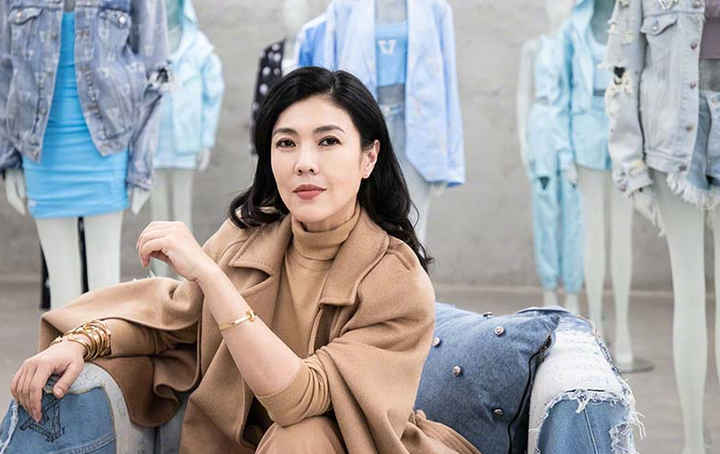 Bệnh khoe của ở giới nhà giàu Trung Quốc khiến người nghèo nóng mắt - 1