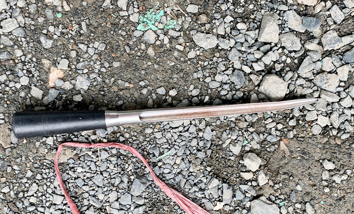 Cầm cây xăm gạo sang nhà hàng xóm đâm 3 người thương vong - 2