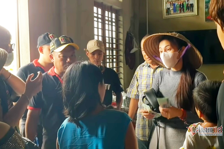 Mặt trận Tổ quốc Thừa Thiên-Huế: Hoài Linh, Thủy Tiên từ chối hợp tác hỗ trợ - 1