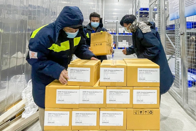 Hơn 100 triệu liều vaccine COVID-19 dự kiến về Việt Nam dịp cuối năm - 1