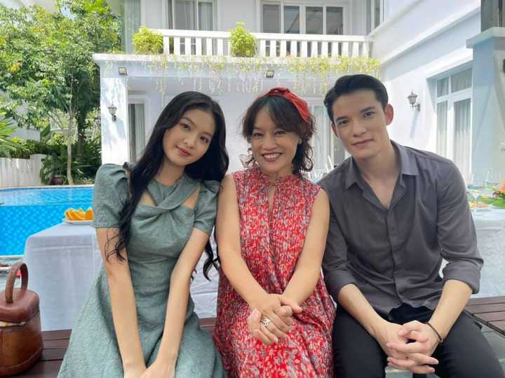 Dũng 'Hương vị tình thân': Tôi cũng thấy cái mặt mình trên phim rất ngứa mắt - 3