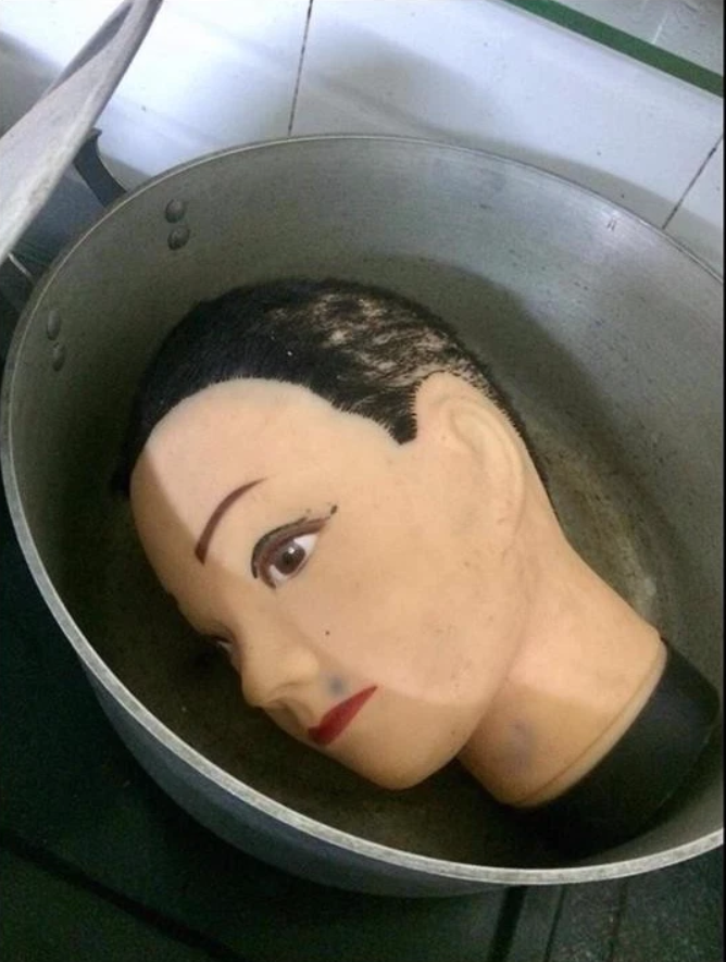 Thót tim với đủ kiểu ‘dọa người’ bằng hình nộm, chống chỉ định hội yếu bóng vía - 6