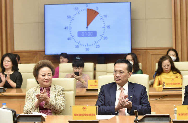 Doanh nghiệp Việt mong chờ một chương trình tổng thể phục hồi kinh tế - 3