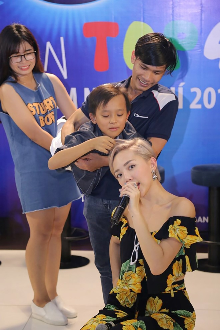 Tóc Tiên bênh vực Hồ Văn Cường, hóa ra nhiều năm trước đã thân thiết thế này - 6