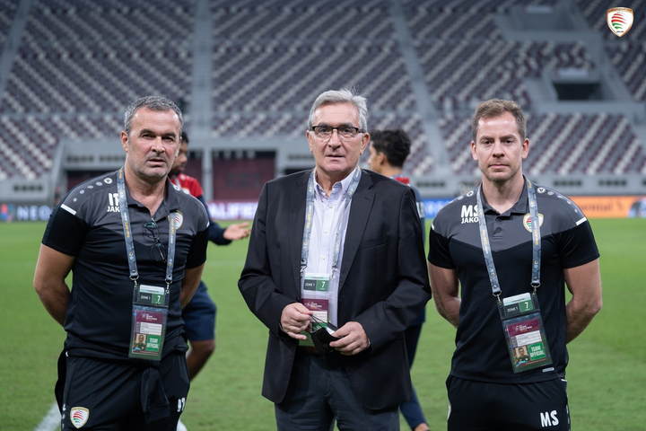 Ông Park Hang Seo và gạch nối duyên nợ với các HLV Oman - 4