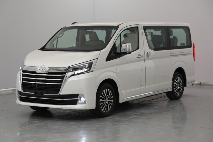 10 mẫu ô tô ế khách nhất thị trường Việt Nam trong tháng 9 - 1