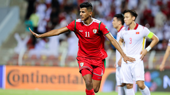 Công Phượng phàn nàn về trọng tài, nói lời gan ruột với cổ động viên - 1