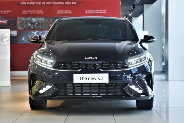 Chi tiết Kia K3 Premium giá 659 triệu đồng - 4