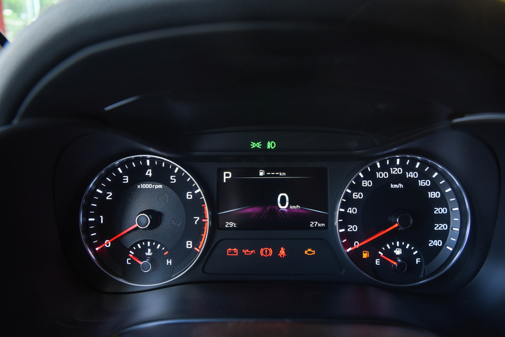 Kia K3 Premium ảnh 13 Chi tiết Kia K3 Premium giá 659 triệu đồng - 13