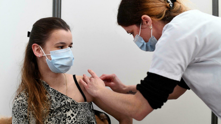 Tình hình tiêm vaccine cho trẻ em tại các nước trên thế giới - 3