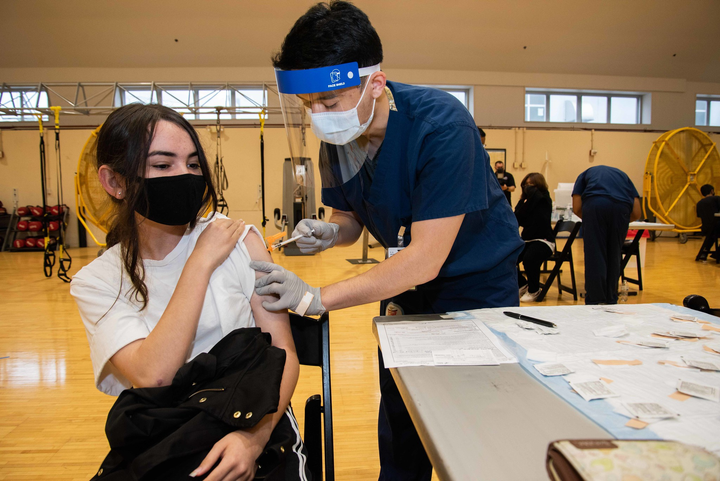 Tình hình tiêm vaccine cho trẻ em tại các nước trên thế giới - 7