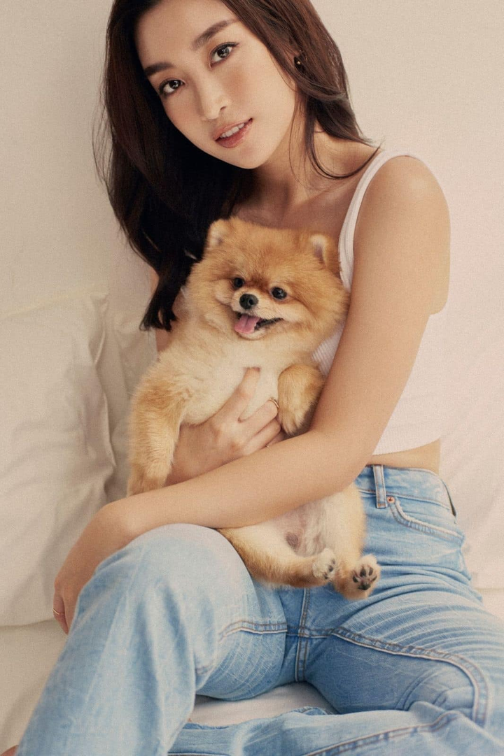 Hoa hậu Đỗ Mỹ Linh tung bộ ảnh gợi cảm đón tuổi 25 - 5