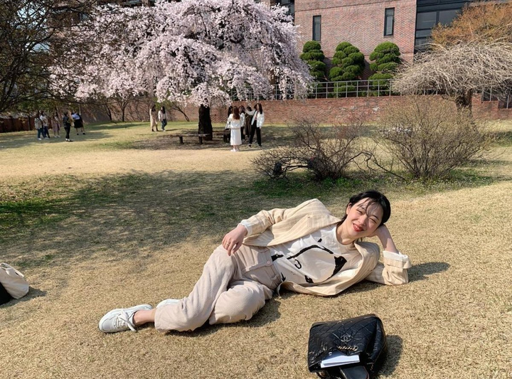 Hồi ức quý giá của bạn học về Sulli tiết lộ tính cách của nữ diễn viên quá cố - 2