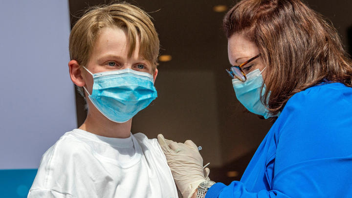 Tình hình tiêm vaccine cho trẻ em tại các nước trên thế giới - 6