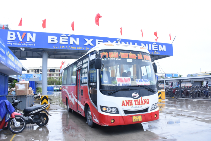 Ngày đầu mở lại, xe liên tỉnh ở Hải Phòng vắng khách, chủ yếu chở hàng hóa - 1