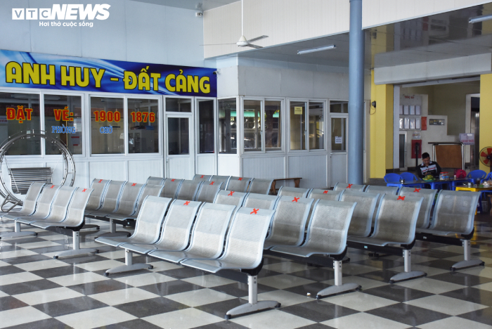 Ngày đầu mở lại, xe liên tỉnh ở Hải Phòng vắng khách, chủ yếu chở hàng hóa - 7