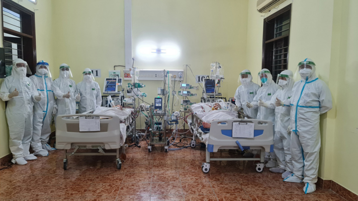 Sự sống từ quyết định táo bạo: Chia đôi máy ECMO - 1