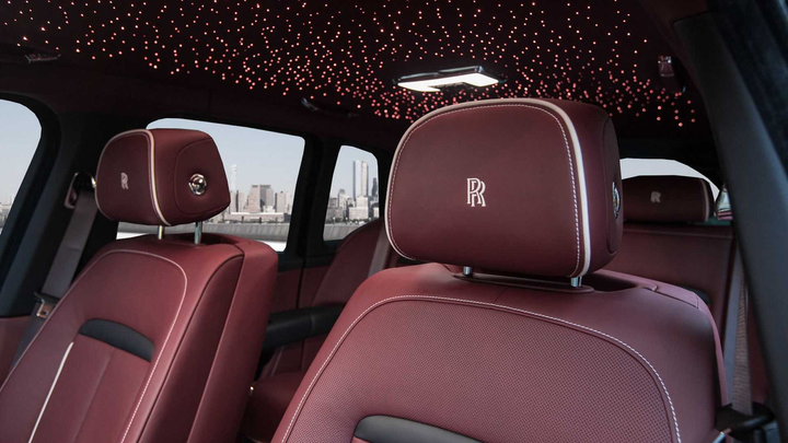 Chiêm ngưỡng Rolls-Royce Cullinan bọc thép giá gần 22 tỷ đồng - 7