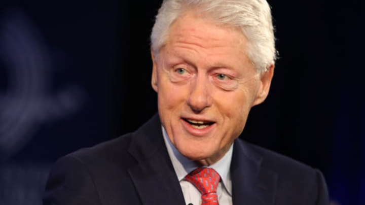Cựu Tổng thống Bill Clinton nhập viện - 1