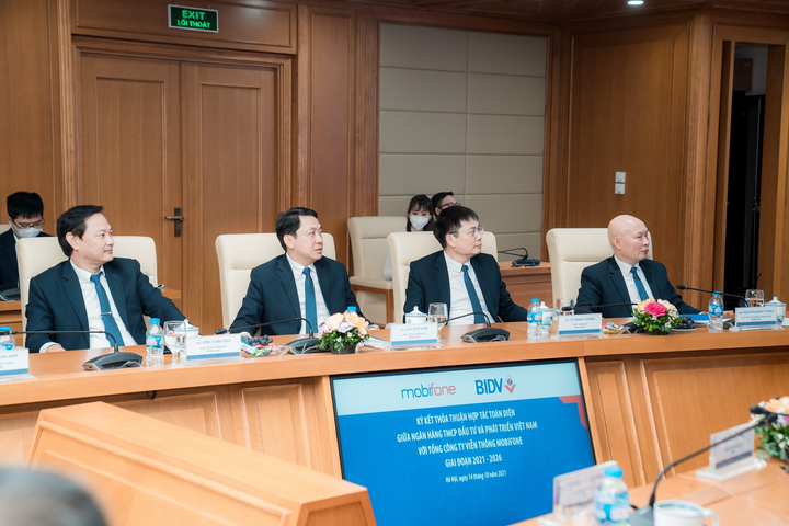 MobiFone và BIDV ký kết thỏa thuận hợp tác toàn diện giai đoạn 2021-2026 - 2