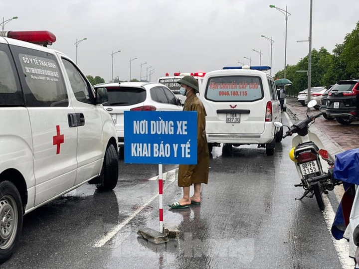 Từ 16/10, người vào Nam Định, Thái Bình không phải trình kết quả xét nghiệm - 1