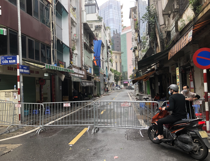 Hà Nội: Ca nghi mắc COVID-19 về từ TP.HCM, từng tới các điểm làm đẹp - 1