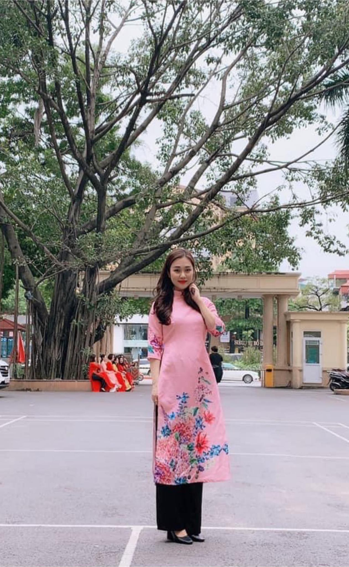 Vợ kém 12 tuổi của NSND Tự Long trẻ trung vì chăm thể dục - 13